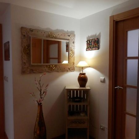 Acogedor Apartamento En Huesca Exterior foto