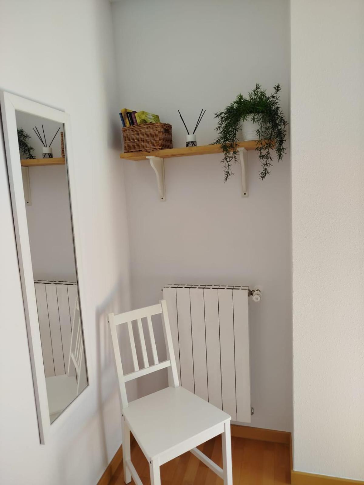 Acogedor Apartamento En Huesca Exterior foto