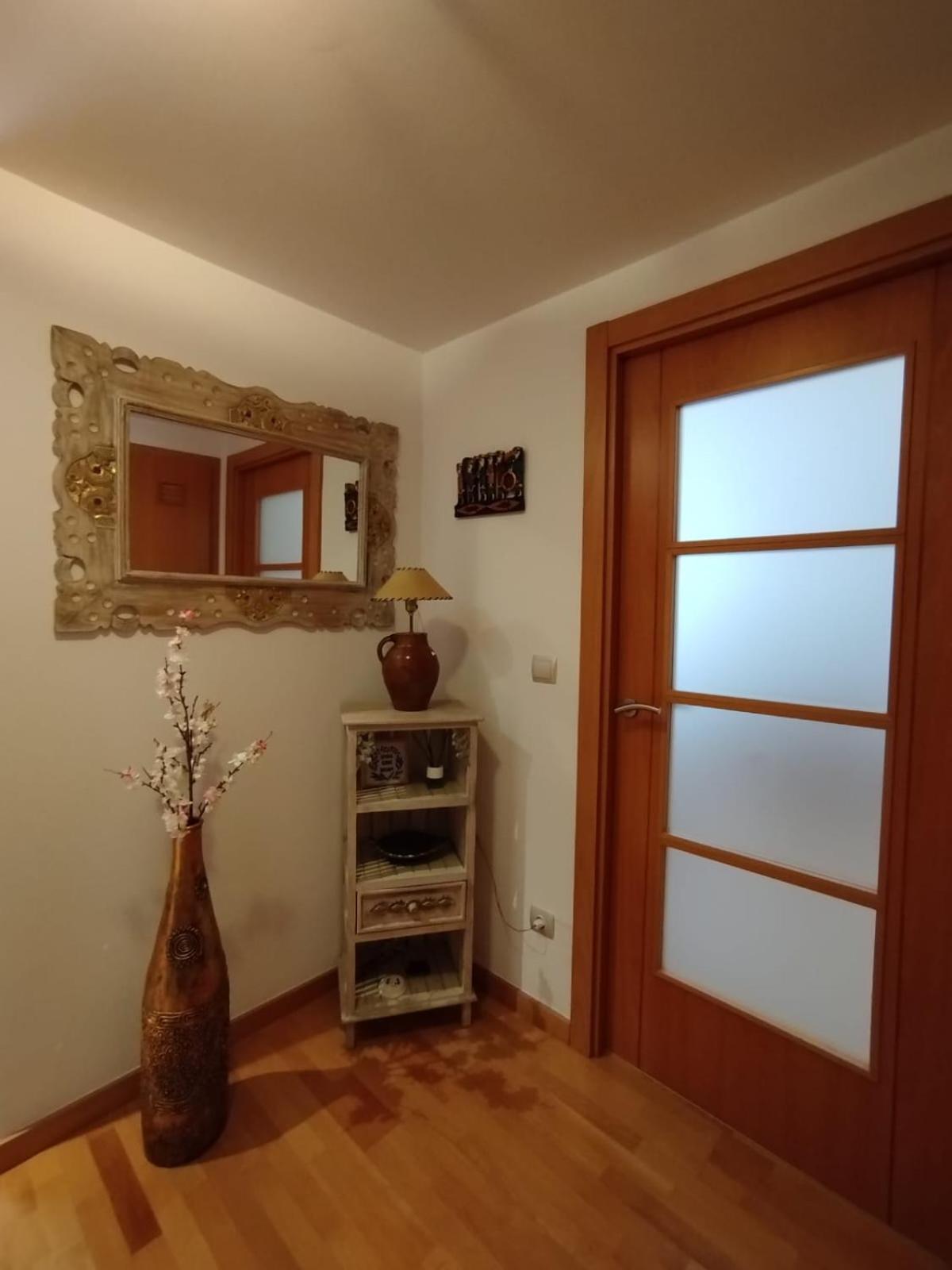 Acogedor Apartamento En Huesca Exterior foto