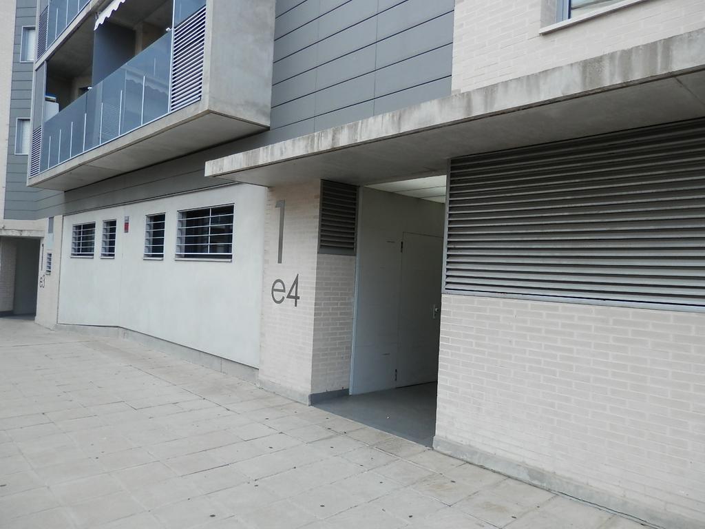 Acogedor Apartamento En Huesca Exterior foto